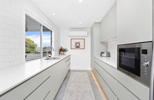 Kiama Downs House | Jones Beach Eureka Luxury Hideaway
