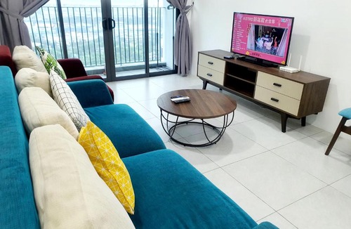 Kampung Masjid Timah Apartment | Jovial Modern Cozy HOUSE 3 ROOM 8 pax@meritus