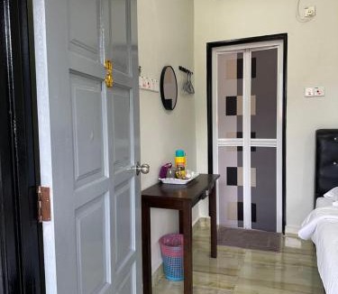 Kuala Tahan Hotel | Julies Hostel Taman Negara