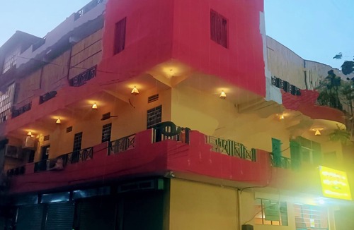 Sindhi Camp Hostel | Jungle by sturmfrei Jaipur