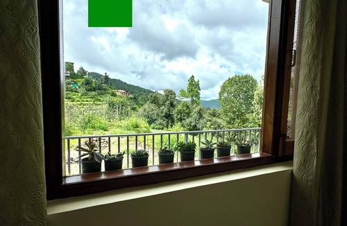 Kaul Villa | Jungle Kinara Hill View 3 BHK By Homeyhuts
