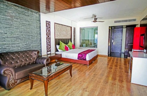 Shimla Hotel | Jungle Livinn Resorts