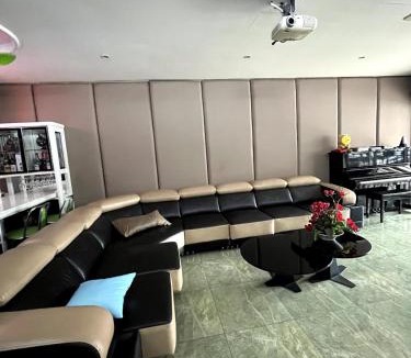 Klang House | JZ at Bandar Baru Klang Townhouse