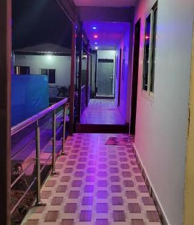 Narainkoti Cabin | Kaafal tree cottage and restaurant