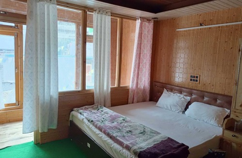 Chitkul Hotel | Kaas Home Stay
