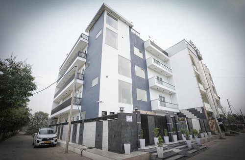 Greater Noida Hotel | Kaashvi Residency - Managed by Atithi House