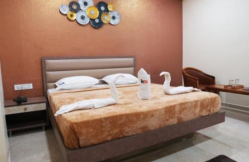 Kamalapur Hotel | Kailash Residency