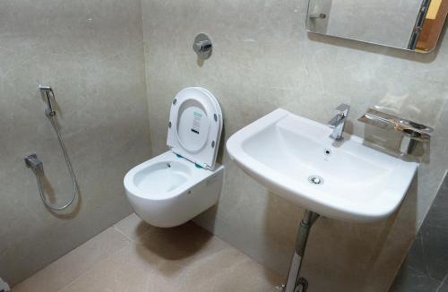 Kamalapur Hotel | Kailash Residency