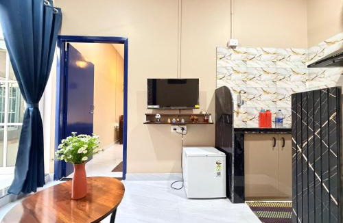 Sualkuchi House | Kairo House-Luxury 1BHK-Party space on rooftop