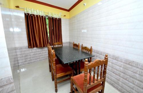 Murudeshwara House | Kamath Home Stay