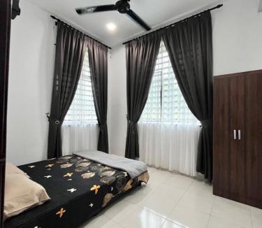 Kemaman House | Kamelia Homestay