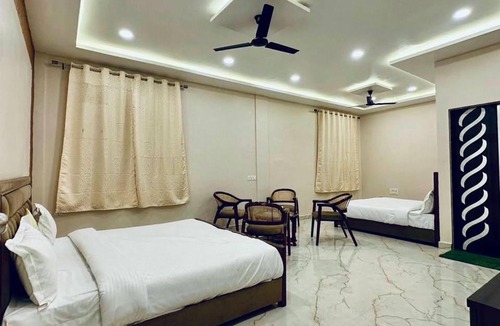 Bhopal Hotel | Kanha Green