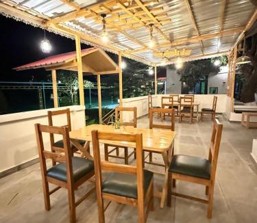 Ramnagar Hotel | Karans Corbett Motel