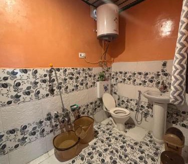 Nishat-Shalimar Hotel | Karnai Residency