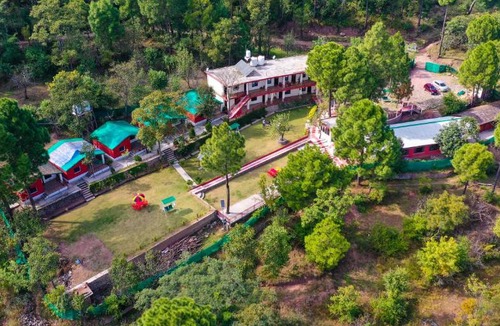 Kuthar Hotel | Kasauli Nature Inn