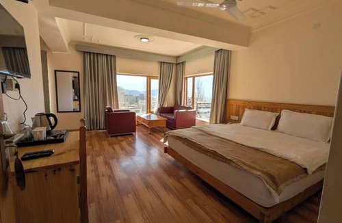 Leh Hotel | Kashi Ganga Inn