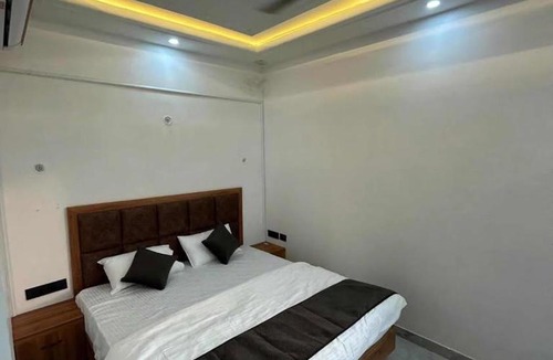 Jaipur Hotel | KD Palace Hotel And Restaurant