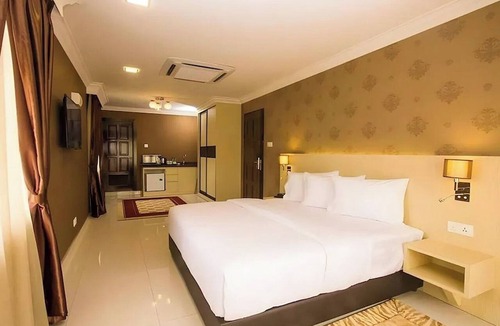 Parit Raja Hotel | Kesuma Villa Exclusive Stay Near UTHM Batu Pahat
