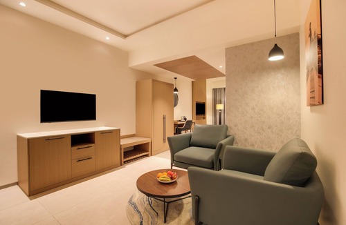 Vadodara Hotel | Keys Select by Lemon Tree Hotels Vadodara