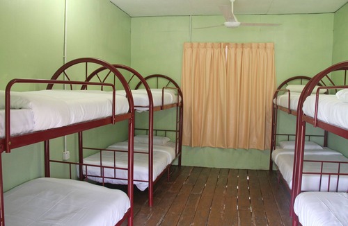 Ranau Hostel | Kinabalu Poring Vacation Lodge - Hostel