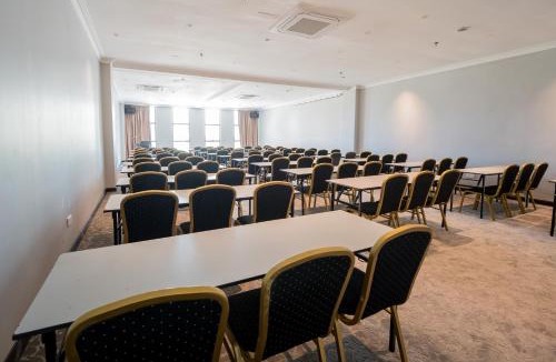 Taman Melaka Raya Hotel | Kingston Hotel 17 - Dataran Pahlawan, Malacca