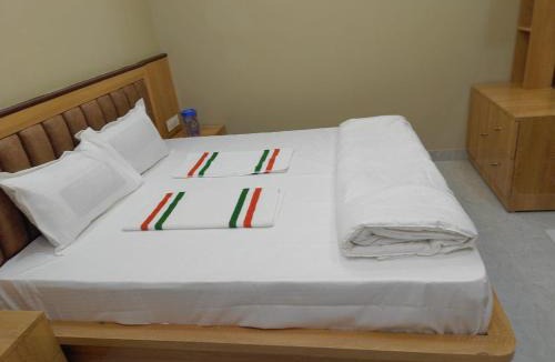 Jayanagar Hotel | Kingston Palace