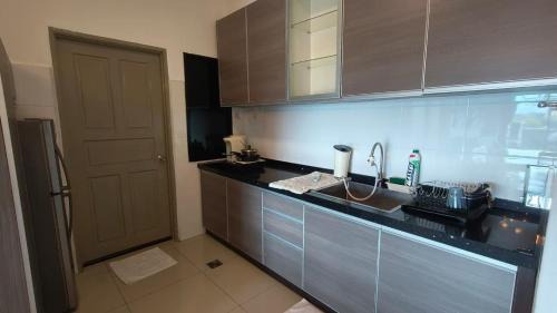 Taman Istana Apartment | Kinta Riverfront Apartment Riverview Apartment