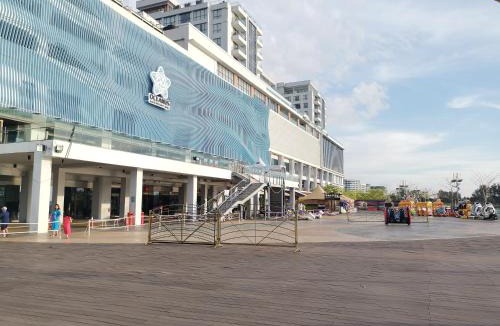 Downtown Kota Kinabalu Apartment | KK 5 Bedrooms Penthouse 3 Bedrooms Apartment Marina Court Resort Condominium