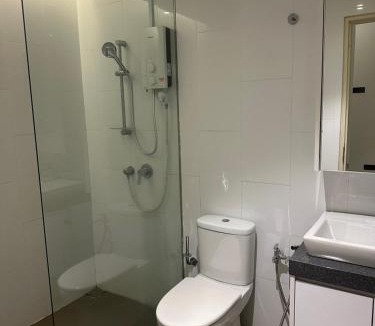 Brickfields Apartment | KL Sentral Bangsar Suites EST by Mirza Signature Suites