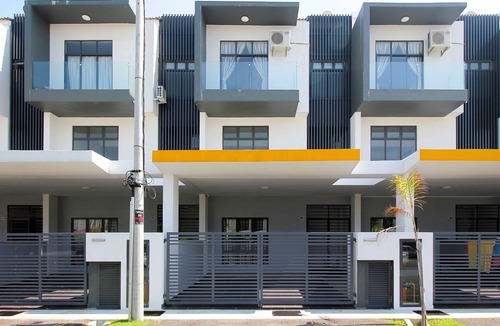 Taman Mahajaya House | KL7, Wedding Bells Harmony Group Stay