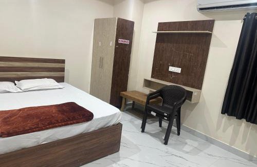 Bhadrachalam Hotel | KML Grand Stay