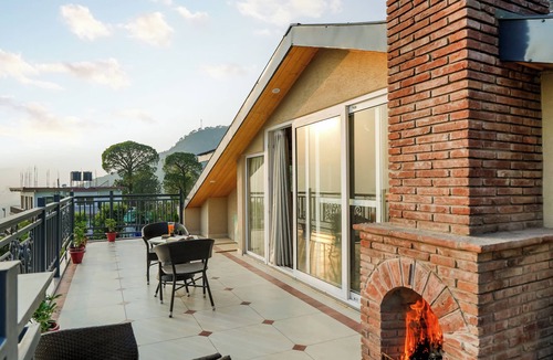 Kasauli Villa | Konifer Villas By ELIVAAS