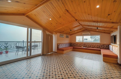 Kasauli Villa | Konifer Villas By ELIVAAS