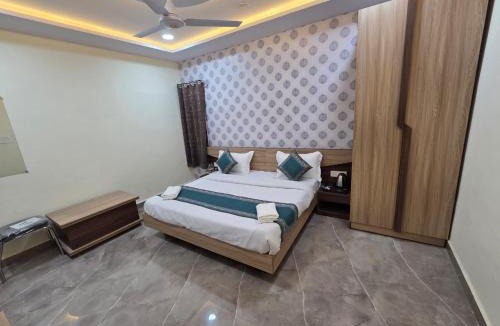 Vrindavan Hotel | Kripa Hotel