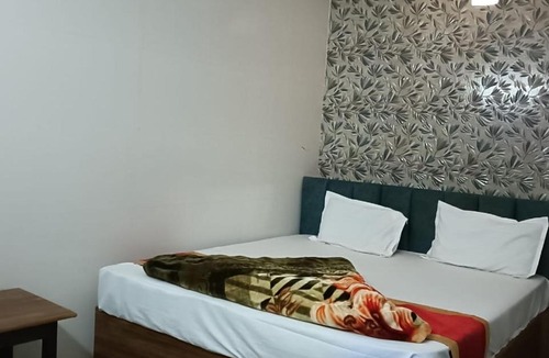 Ayodhya House | Krishna Guest House