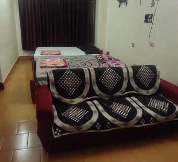 Kuppaayil Apartment | KRISHNA ROYAL Temple view