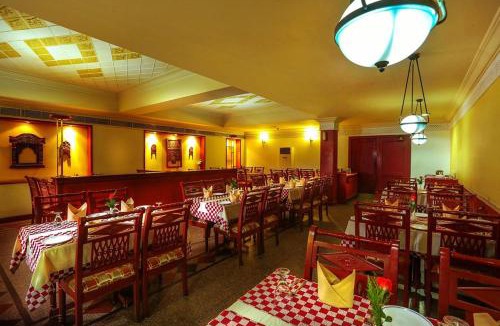 Kuppaayil Hotel | KrishnaInn