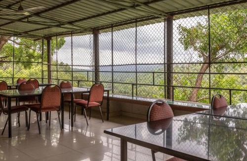 Anekal Hotel | KSTDC Hotel Mayura Nisarga Pearl Valley