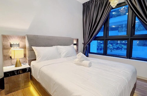 Taman Pertama Apartment | Kuala Lumpur M Vertica Residence I Big Family Homestay 大家庭适住 I Walking distance to MRT I 马中英文服务 I Malay English Chinese