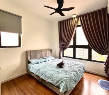 Taman Pertama Apartment | Kuala Lumpur, Sunway Velocity, M Vertica, 8-10Pax