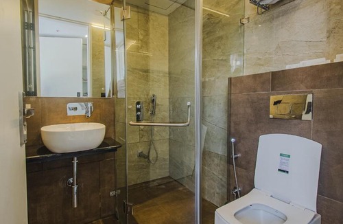 Sinquerim Hotel | La Bela Casa Suites, Candolim