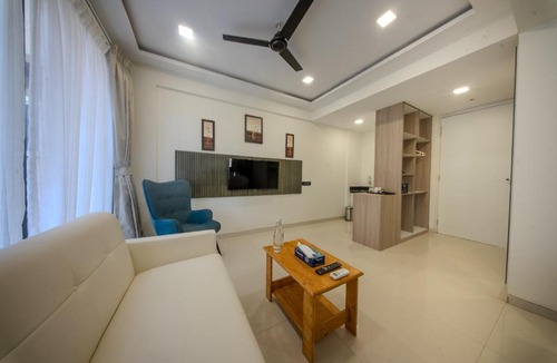 Sinquerim Hotel | La Bela Casa Suites, Candolim