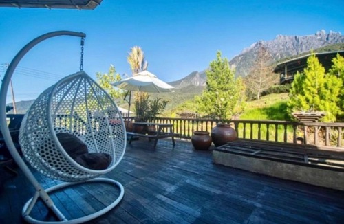 Kundasang Villa | La Cantane Villa in Kundasang offers a spacious villa, with breakfast included