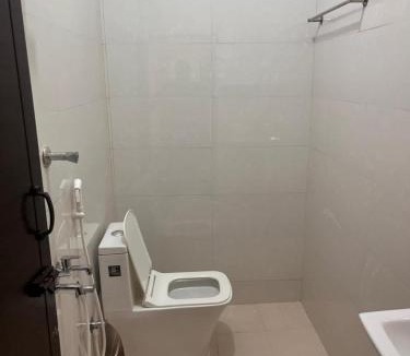 Kuilapalayam Hotel | La Coral Residency