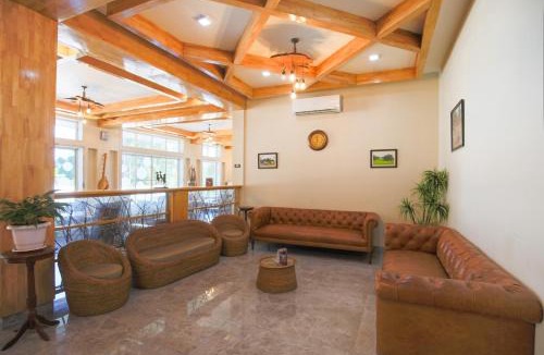 Ri-Bhoi Resort | La Nicholas Lake View by Summit Hotels