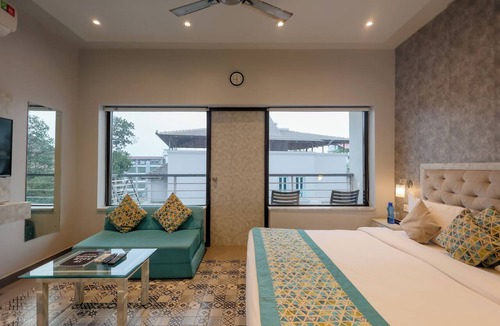Baga Hotel | La Sunila Suites Baga by WSI