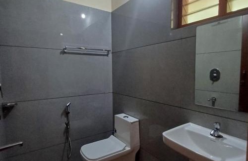 Poovar House | Lake Park Poovar