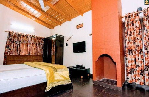Naukuchiyatal Hotel | Lake Pleasant Cottage