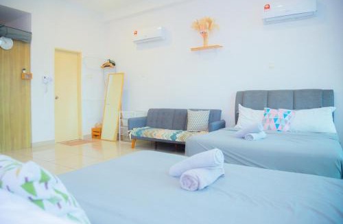 Taman Mount Austin Apartment | -Lake View- Mount Austin IKEA Toppen 10 mins - B107