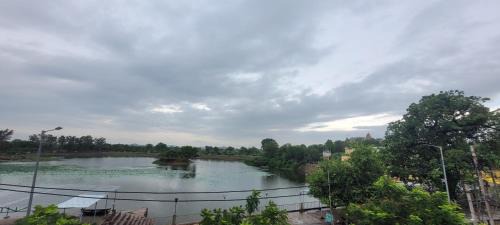 Khajuraho House | Lakeside Hostel & Homestay